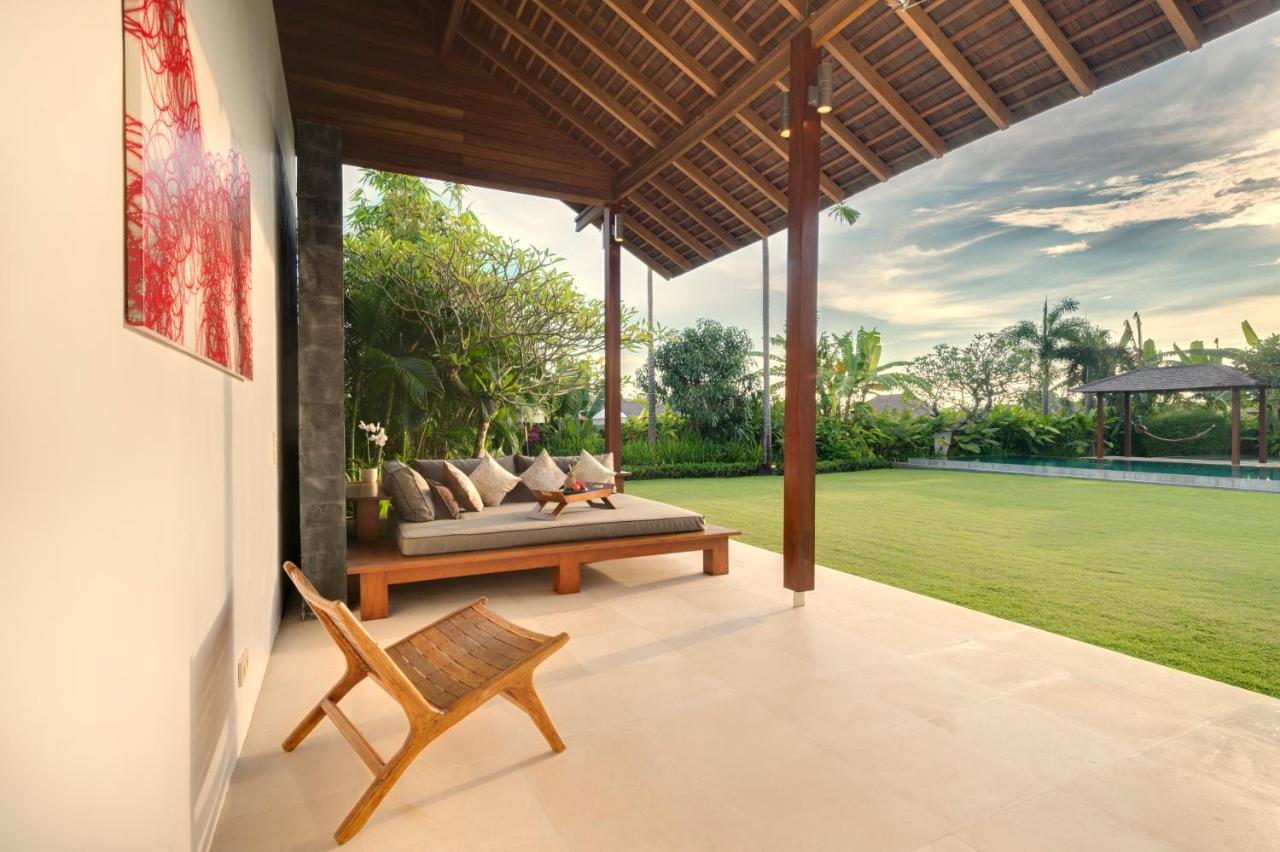 Villa Kavya - 8-Minute Walk From Berawa Beach Canggu Exteriör bild