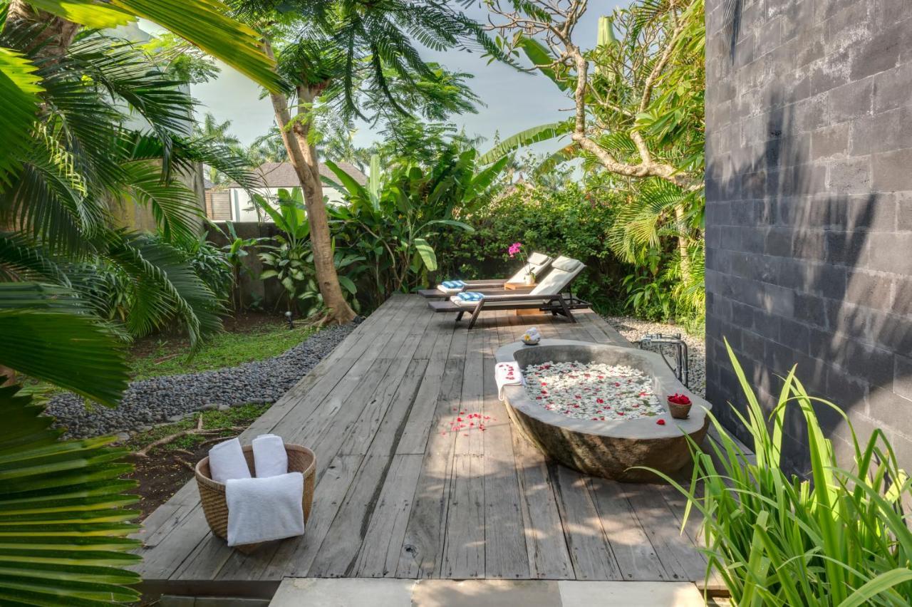 Villa Kavya - 8-Minute Walk From Berawa Beach Canggu Exteriör bild