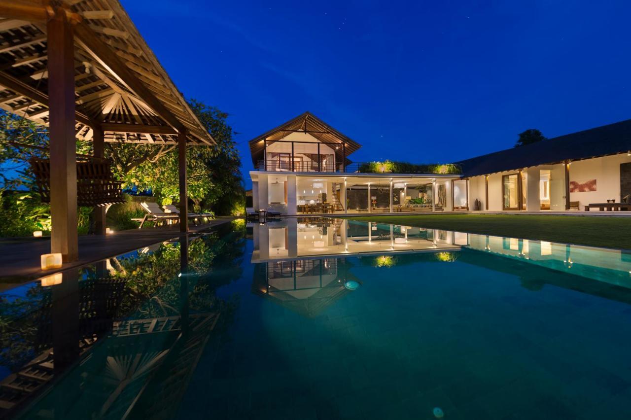 Villa Kavya - 8-Minute Walk From Berawa Beach Canggu Exteriör bild