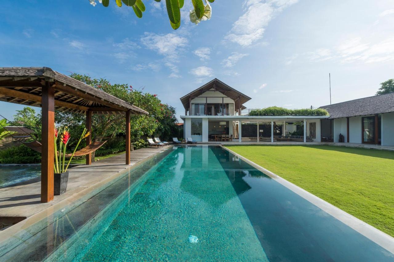 Villa Kavya - 8-Minute Walk From Berawa Beach Canggu Exteriör bild